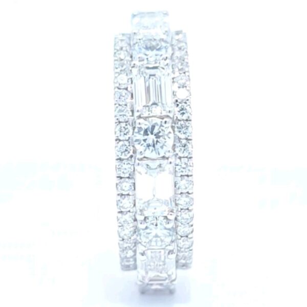 Ring - 14 kt. Yellow gold - 4.21ct. tw. Diamond (Lab-grown) - Engagement Ring