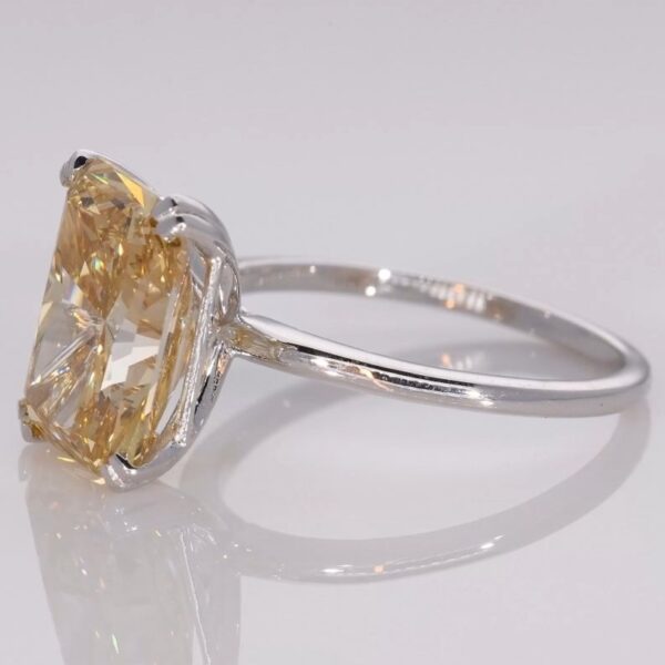Ring - 18 kt. White gold - 5.09ct. tw. Yellow Diamond (Fancy coloured lab-grown diamond) - Image 3