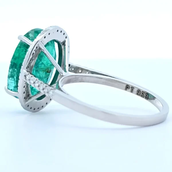 Ring Platinum - 6.42ct. tw. Emerald - Diamond - Zambia Emerald - Image 6